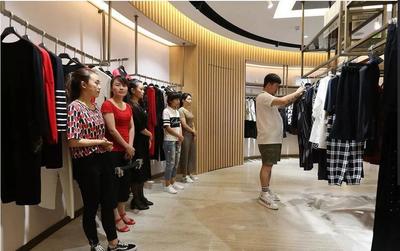 視覺制勝 巧用視覺影響力，引爆服裝店銷售業績